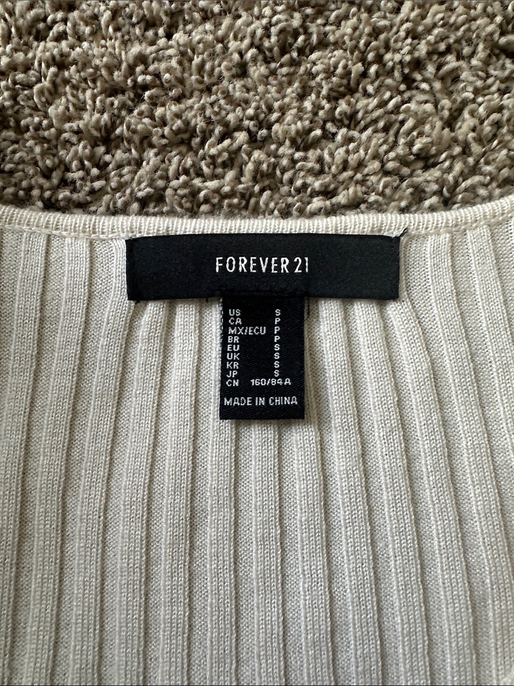 Forever 21 Cream Ribbed V-Neck Button Cropped Cardigan - Picture 2 of 4